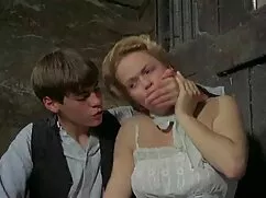 Lesbica giovane e ad ...