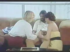 Giovane puttana sedu ...