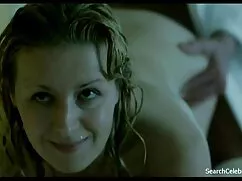 La ragazza ha video  ...